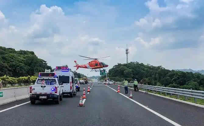 建平高速公路汽车救援案例