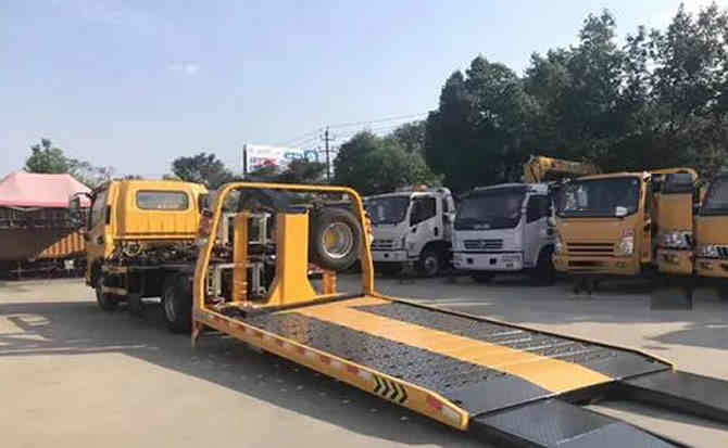 建平汽车中途维修案例